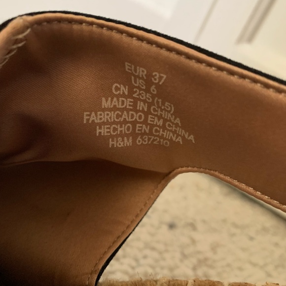 H&M shoes - Picture 3 of 3